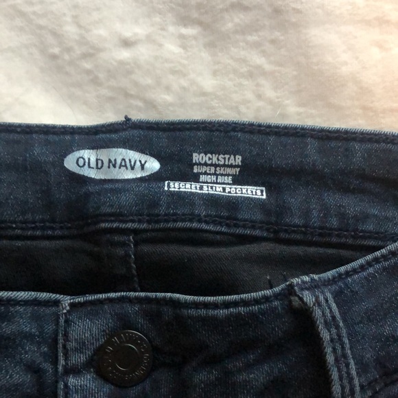 Old navy women’s jean - Picture 8 of 9